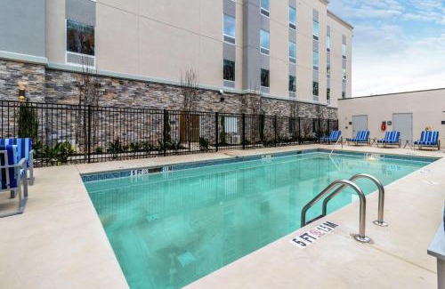 Locust Grove Hotel | Hampton Inn Locust Grove