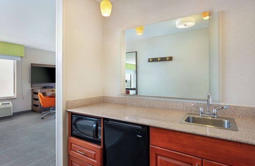 West Omaha Hotel | Hampton Inn Omaha West-Lakeside