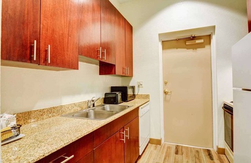 Palm Beach Gardens Hotel | Hampton Inn Palm Beach Gardens