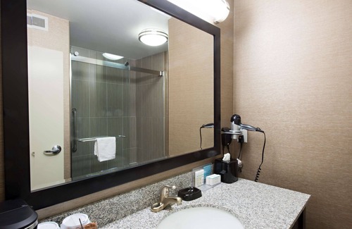 Stonebridge Hotel | Hampton Inn Saskatoon South