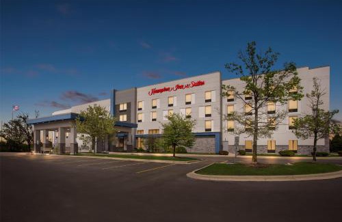 Bolingbrook Hotel | Hampton Inn & Suites Bolingbrook