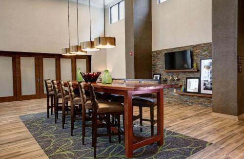 Aberdeen Hotel | Hampton Inn & Suites By Hilton Baltimore/Aberdeen, Md