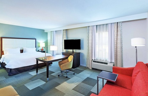 Greater Greenspoint Hotel | Hampton Inn & Suites by Hilton Houston North IAH