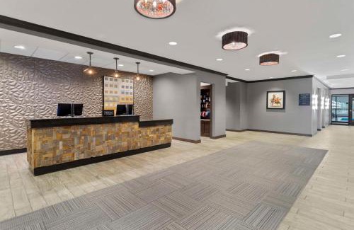 Columbus Hotel | Hampton Inn & Suites Columbus Scioto Downs