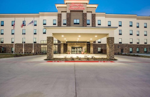 Fort Worth Hotel | Hampton Inn & Suites Dallas/Ft. Worth Airport South