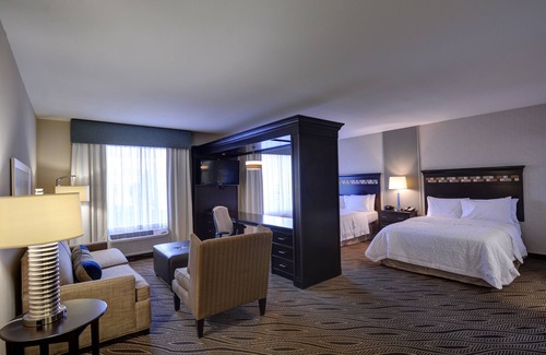 Gateway Hotel | Hampton Inn & Suites- Denver/Airport-Gateway Park