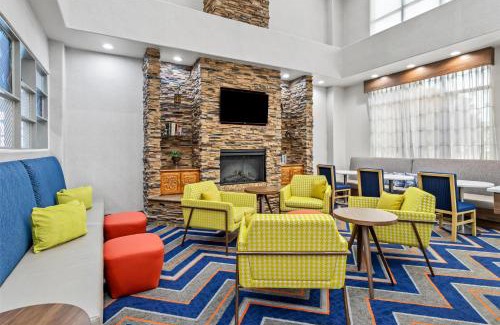 Farmington Hotel | Hampton Inn & Suites Farmington