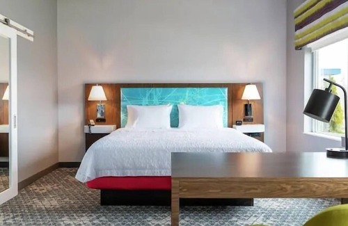 Franklin Hotel | Hampton Inn & Suites Franklin Indianapolis
