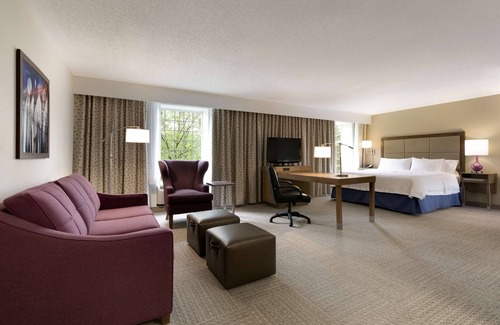 Hershey Hotel | Hampton Inn & Suites Hershey