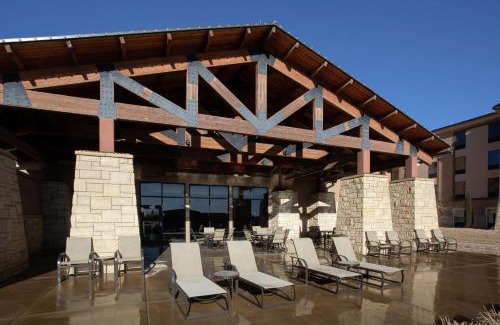 Peck Hotel | Hampton Inn & Suites I-35/Mulvane
