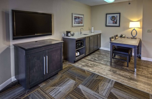 Wolfchase Hotel | Hampton Inn & Suites Memphis-Wolfchase Galleria