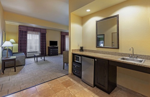 Owasso Hotel | Hampton Inn & Suites Tulsa North/Owasso
