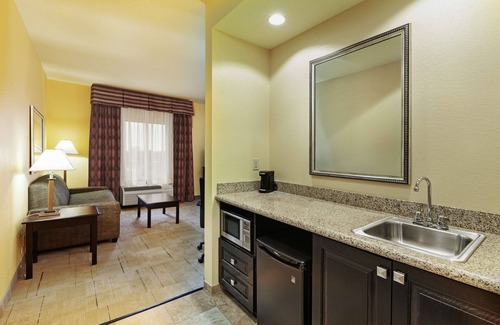 Owasso Hotel | Hampton Inn & Suites Tulsa North/Owasso
