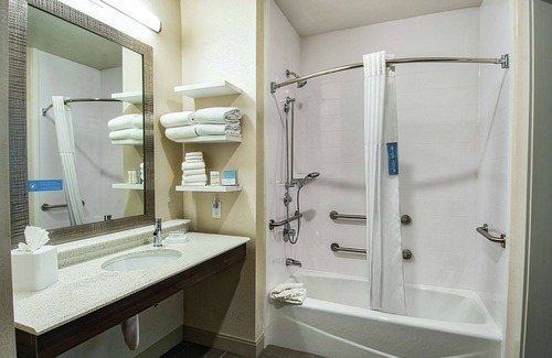 Mission Viejo Hotel | Hampton Inn & Suites Mission Viejo