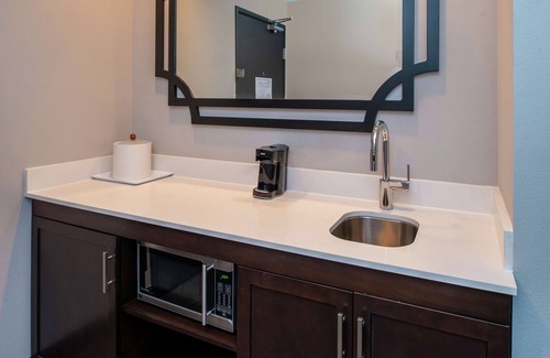 Winston - Salem Hotel | Hampton Inn & Suites Winston-Salem Downtown