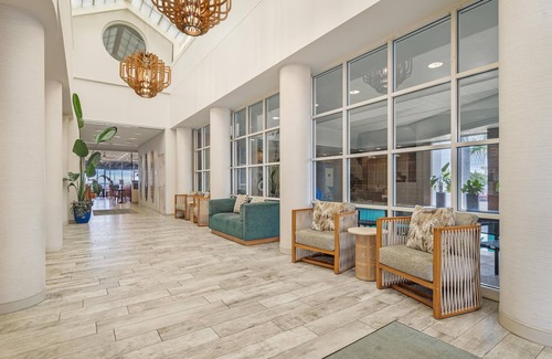 Northeast Virginia Beach Hotel | Hampton Inn Virginia Beach-Oceanfront North