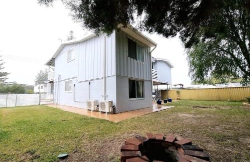 Lancelin House | Hamptons