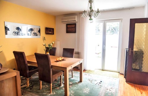 Vintijan House | Hana House Pula