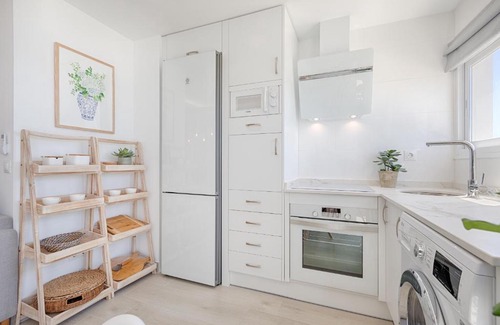 Historic Center of Estepona Apartment | Hanami Avenida de España Sea Front