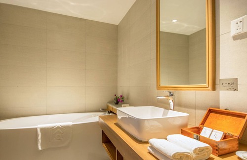 Shangcheng Hotel | Hangzhou Wushan Ju