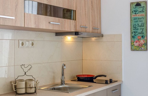 Hersonissos Centre House | Happiness Apartments