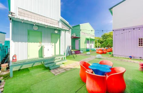 Xiaoliuqiu Bed & Breakfast | Happiness Pink B&B
