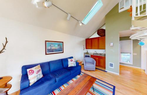 Lincoln City House | Happy Clam Hideaway
