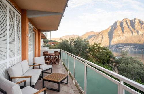 Zorzino Apartment | Happy Guest Apartments - Blue Apartment
