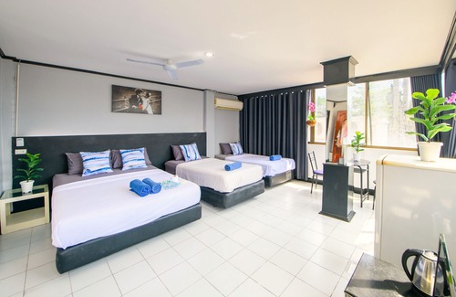 South Pattaya House | Happy Jomtien - Beachfront