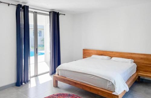 Balaclava Villa | Happy Place