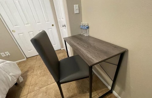 Sunrise Manor House | Happy Stay