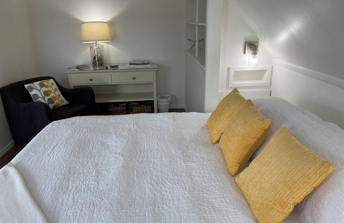 Trinidad Bed & Breakfast | Harbor View - Upstairs with Kitchenette and amazing views