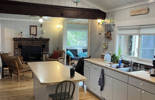 Searsport House | Harborside West. Beautiful views. Three bedroom Searsport,ME Rental on the Ocean