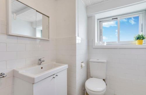 Kirribilli Apartment | Harbour Bridge Views