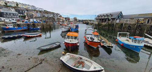 Mevagissey Apartment | Harbour Tavern Penthouse