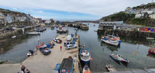 Mevagissey Apartment | Harbour Tavern Penthouse