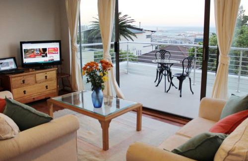 Cape Town City Centre Apartment | Harbour View Guest Suite