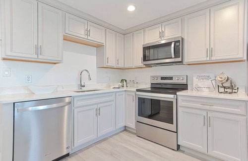 Plymouth Cultural District Condo | Harbourtown Suites