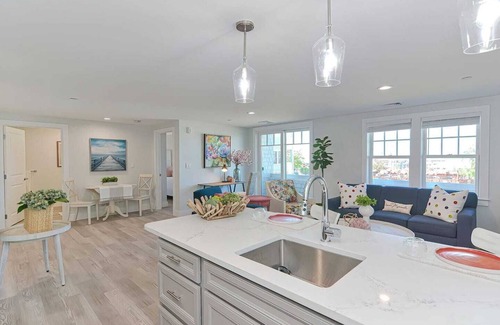 Plymouth Cultural District Condo | Harbourtown Suites