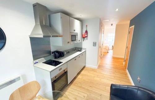 Bristol Floating Harbour Apartment | Harford House Studios 21 - Hopewell