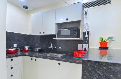 Paharganj Bed & Breakfast | Hari Homes - Just a min walk from New Delhi Railway Station