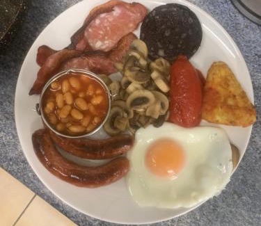 Blackpool Town Center Bed & Breakfast | Harleys Reads Avenue