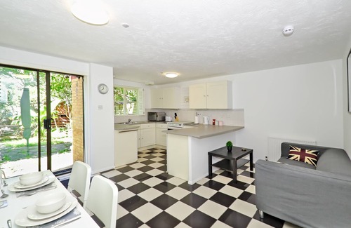 Woolwich Riverside House | Harlinger Lodge Annexe