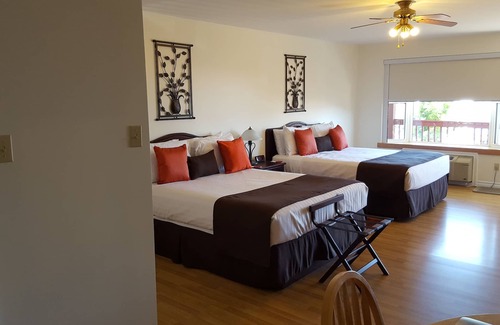 Digby House | Harmony B&B & Suites