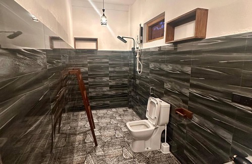 Pottuvil Division 2 House | Harmony Beach Hotel