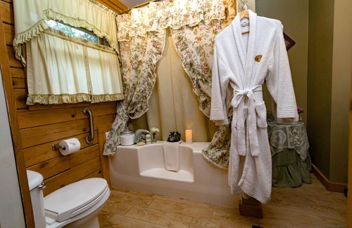 Arrington Bed & Breakfast | Harmony Hill B&B