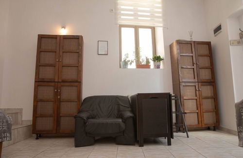 Oradea Apartment | Harmony's House in the Center of Oradea