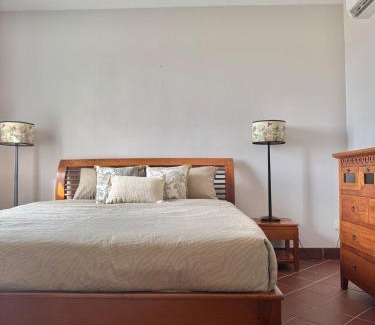 Cluny House | Harmony Villa - Port Chambly