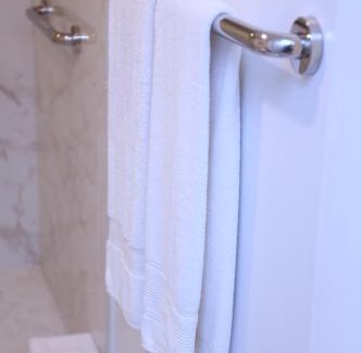 Village of Southampton Bed & Breakfast | Harpoon House