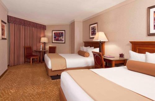 Las Vegas Strip Resort | Harrah's Las Vegas, A Caesars Destination